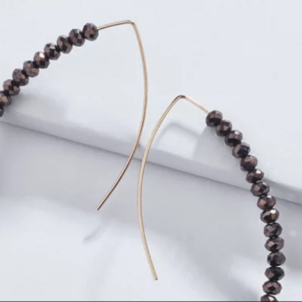 🔴5/$20 black brown iridescent beaded earrings NEW - Picture 2 of 2